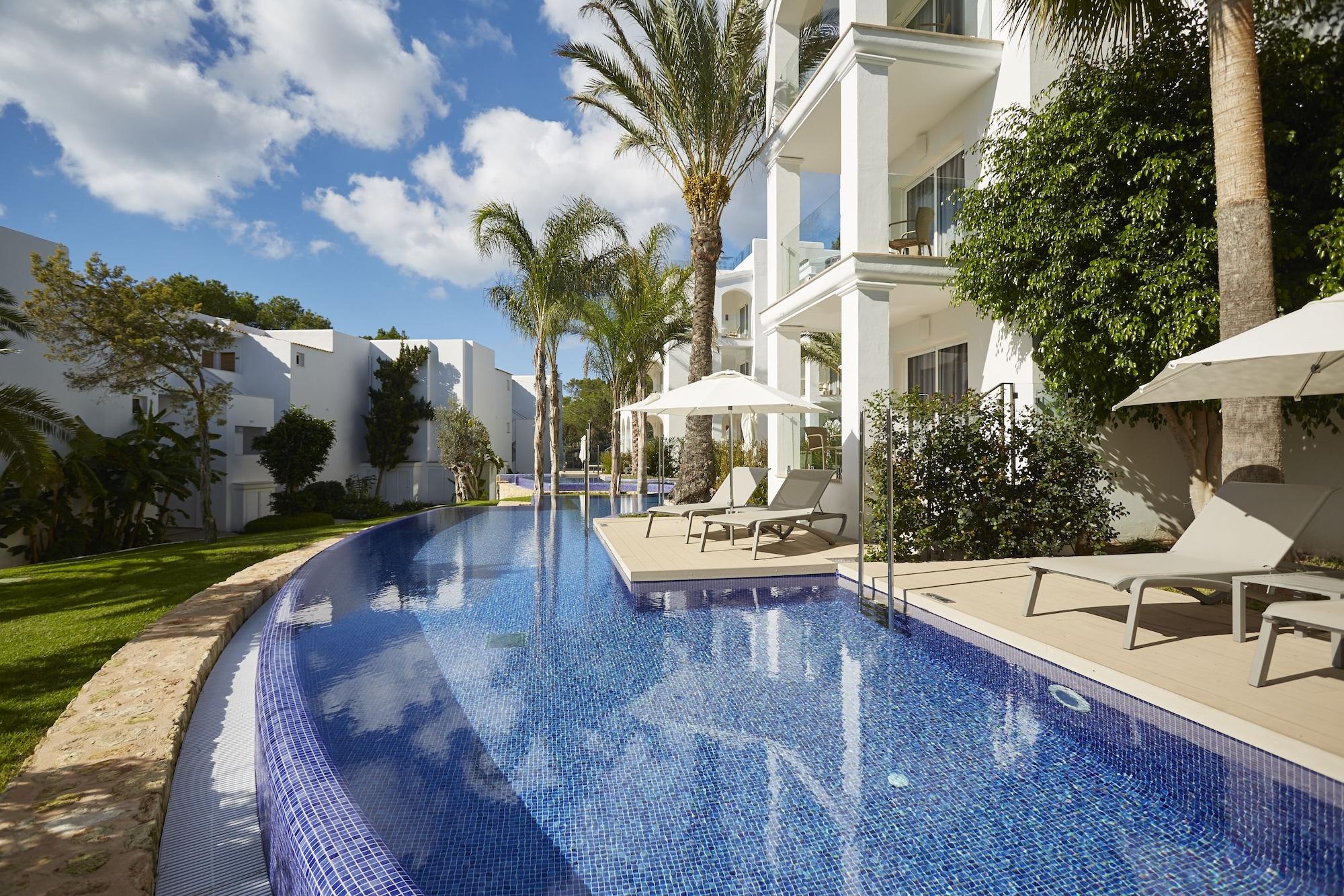 Insotel Tarida Beach Resort & Spa Cala Tarida  Exterior photo