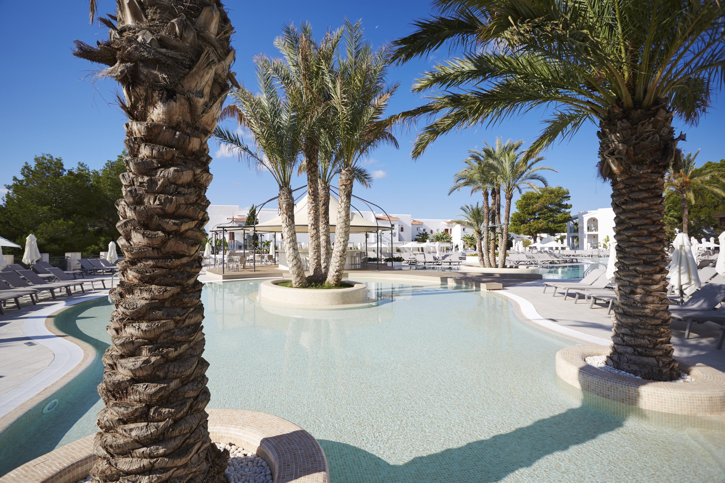 Insotel Tarida Beach Resort & Spa Cala Tarida  Exterior photo