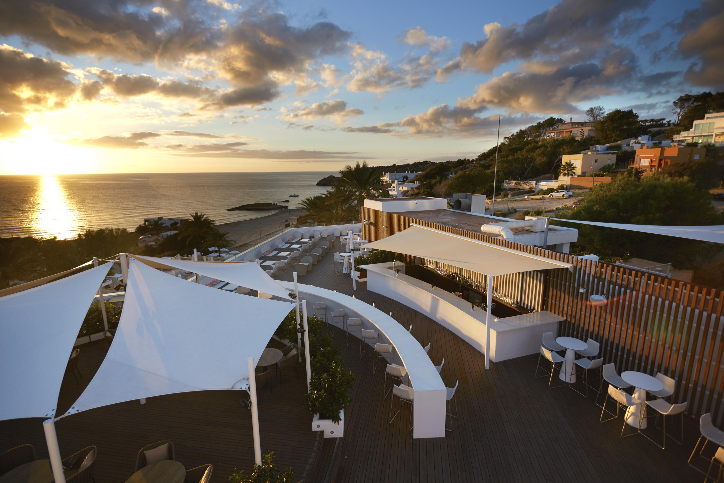 Insotel Tarida Beach Resort & Spa Cala Tarida  Exterior photo
